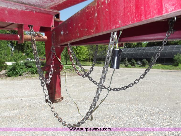 image for item C2005 1998 Kaufmann two car trailer