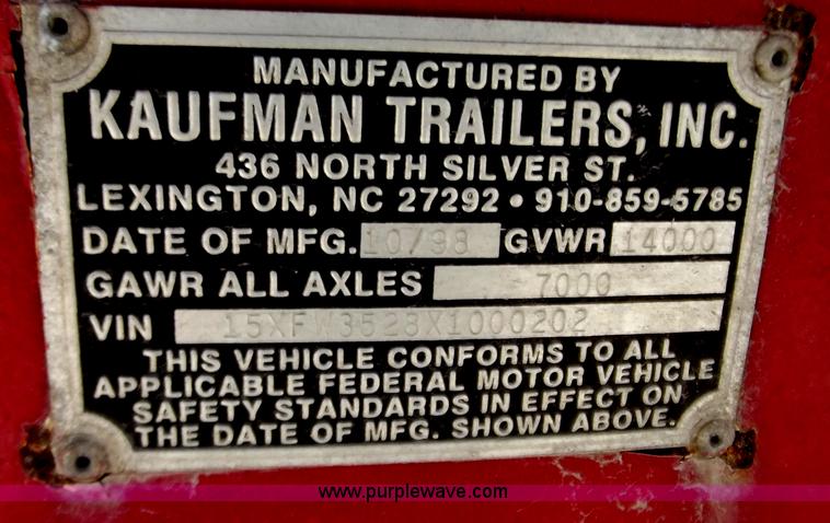 image for item C2005 1998 Kaufmann two car trailer