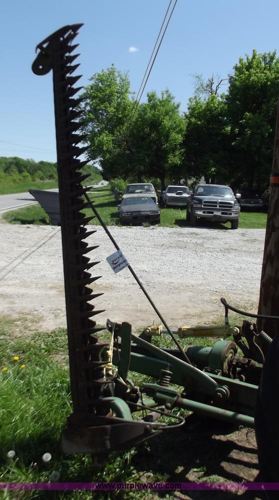 image for item C2009 John Deere Number 8 caster-wheel side sickle mower