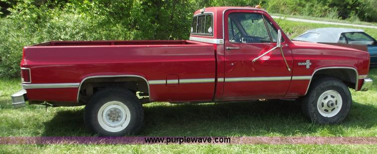 image for item C2017 1986 Chevrolet Silverado K30 1 ton pickup truck