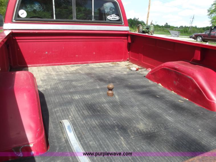 image for item C2017 1986 Chevrolet Silverado K30 1 ton pickup truck