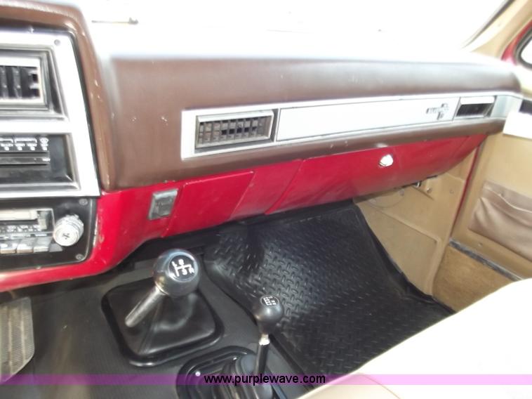 image for item C2017 1986 Chevrolet Silverado K30 1 ton pickup truck