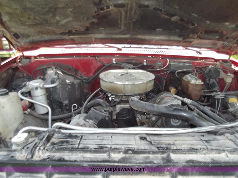 image for item C2017 1986 Chevrolet Silverado K30 1 ton pickup truck