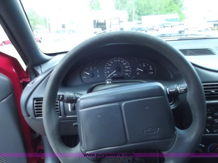 image for item C2019 2001 Chevrolet Cavalier