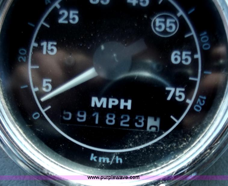 image for item C2024 1996 Ford LTA9000 AeroMax flatbed dump truck