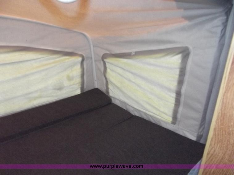 image for item C2025 2000 Cub 21' camper