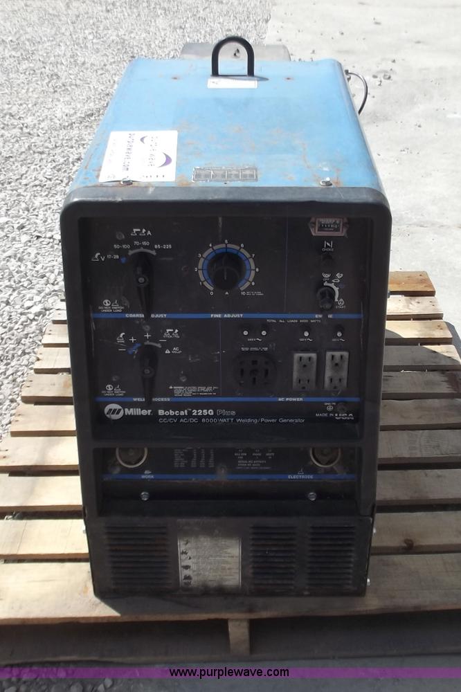 image for item C2041 Miller Bobcat 225G-Plus welder/generator