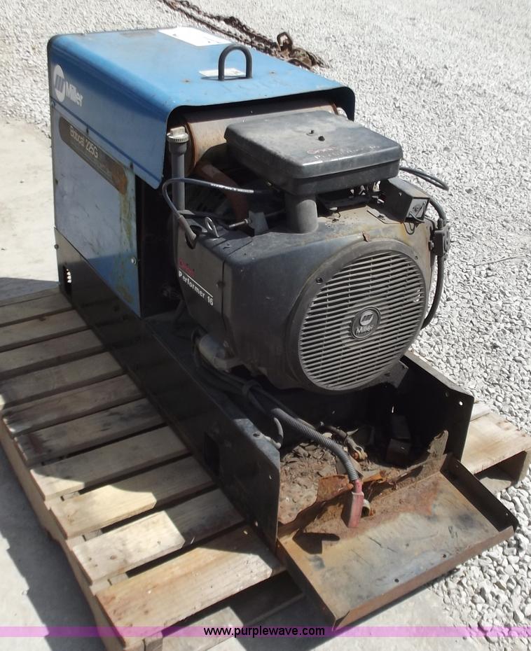 image for item C2041 Miller Bobcat 225G-Plus welder/generator