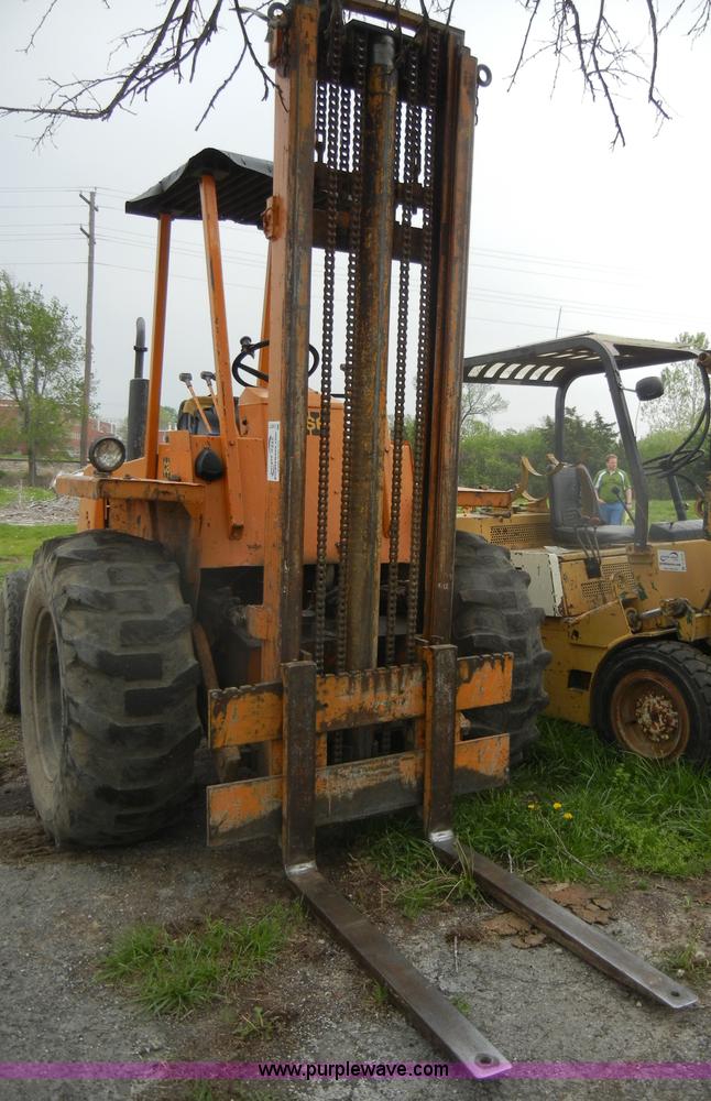 image for item C4277 Case 584 forklift
