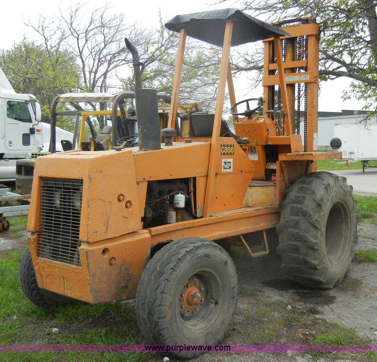 image for item C4277 Case 584 forklift