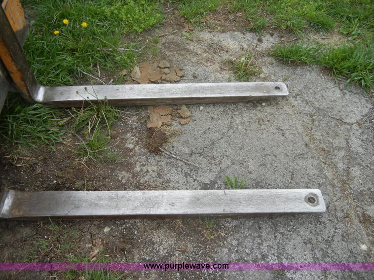 image for item C4277 Case 584 forklift