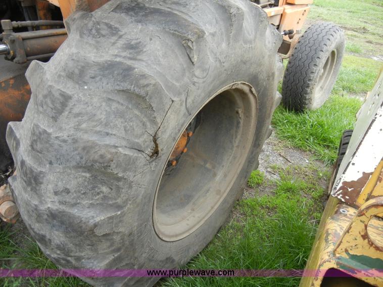 image for item C4277 Case 584 forklift