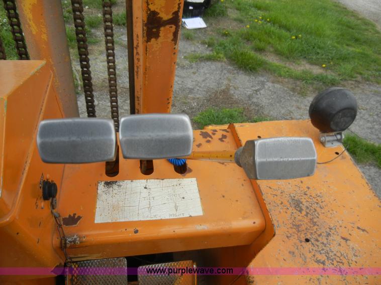 image for item C4277 Case 584 forklift