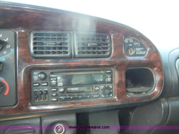 image for item C4489 1999 Dodge Ram 2500 Laramie SLT quad cab pickup truck