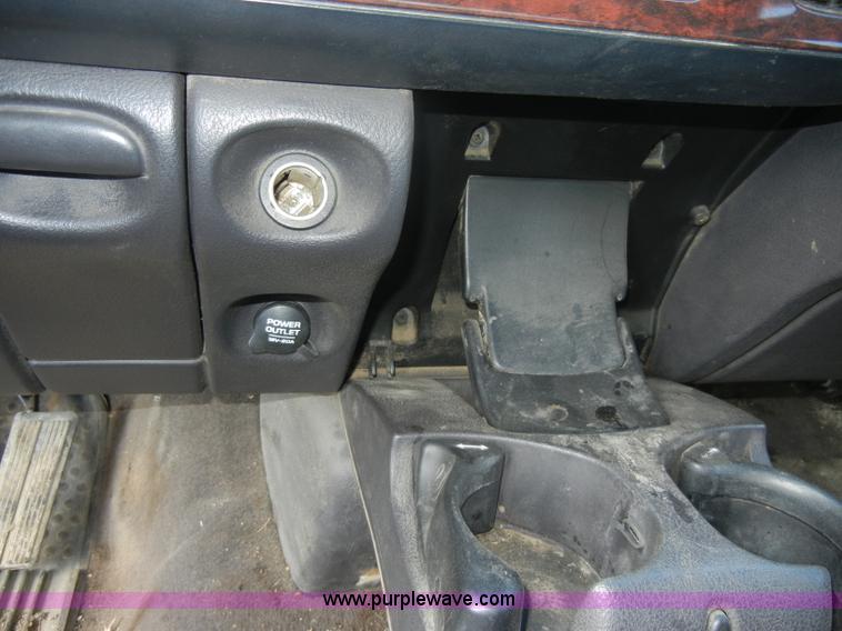 image for item C4489 1999 Dodge Ram 2500 Laramie SLT quad cab pickup truck