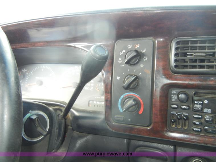 image for item C4489 1999 Dodge Ram 2500 Laramie SLT quad cab pickup truck