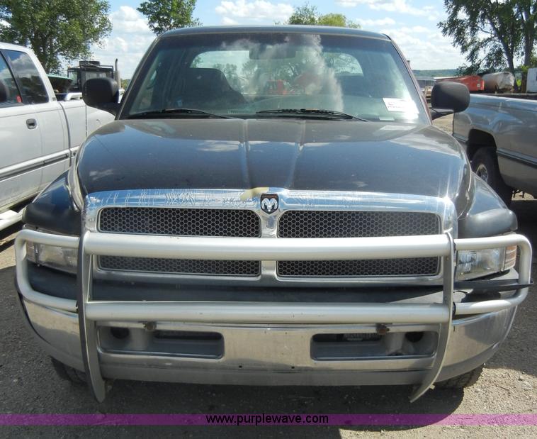 image for item C4490 1999 Dodge Ram 2500 Laramie SLT quad cab pickup truck