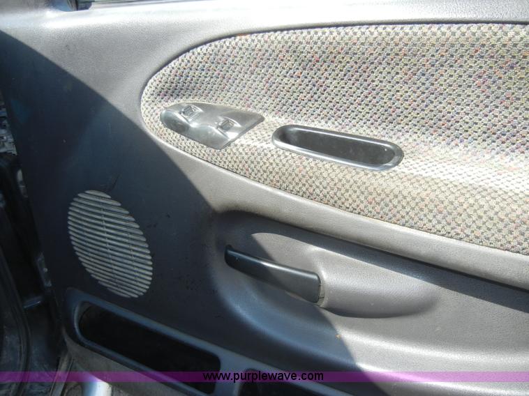 image for item C4490 1999 Dodge Ram 2500 Laramie SLT quad cab pickup truck