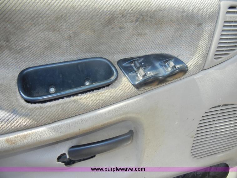 image for item C4491 1996 Dodge Ram 2500 Laramie SLT club cab pickup truck