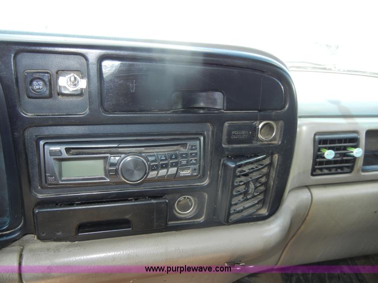 image for item C4491 1996 Dodge Ram 2500 Laramie SLT club cab pickup truck