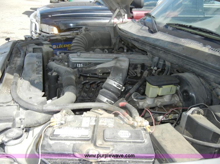 image for item C4491 1996 Dodge Ram 2500 Laramie SLT club cab pickup truck