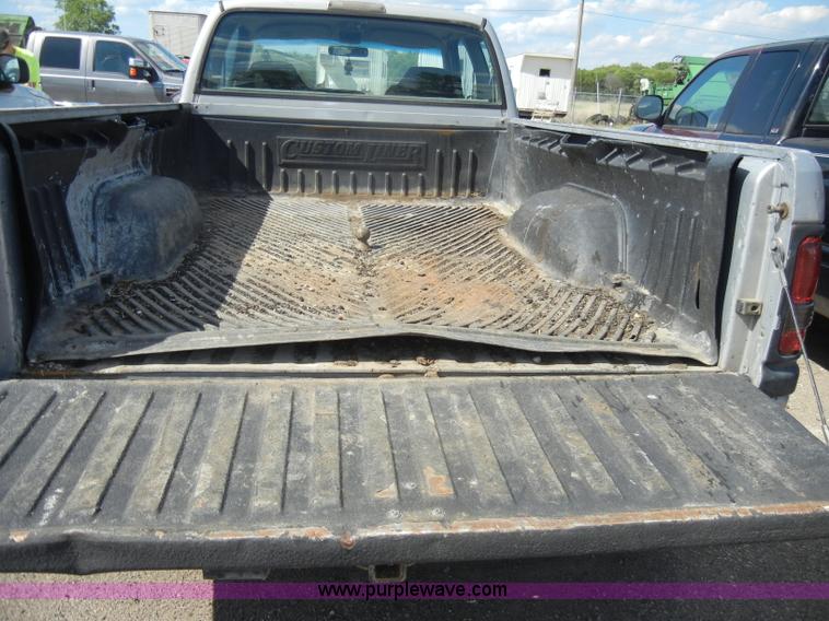 image for item C4491 1996 Dodge Ram 2500 Laramie SLT club cab pickup truck