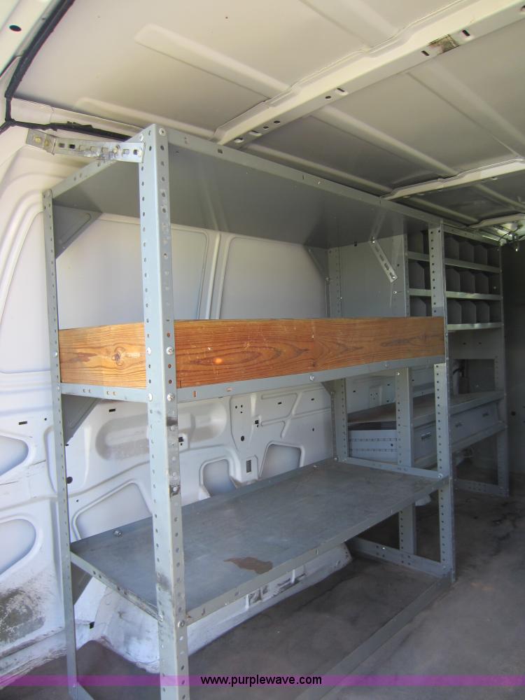 image for item C5463 2001 Ford E250 cargo van