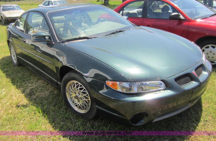 image for item C5465 2000 Pontiac Grand Prix GT