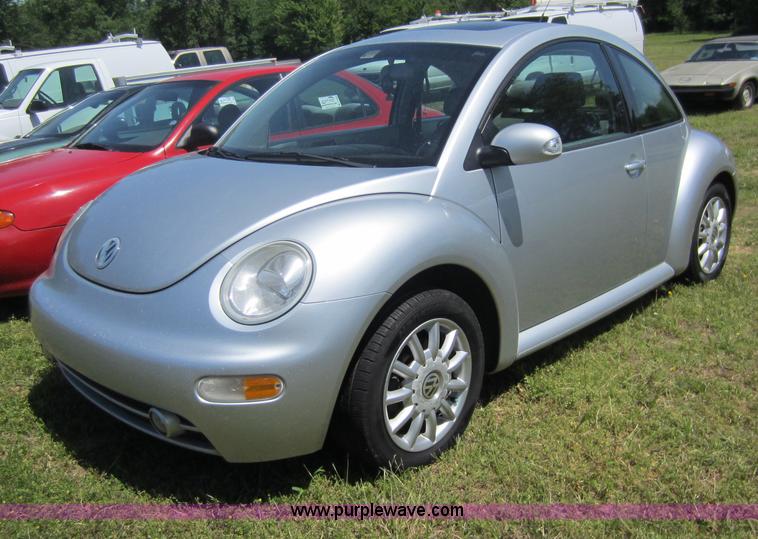 image for item C5467 2005 Volkswagen New Beetle TDI