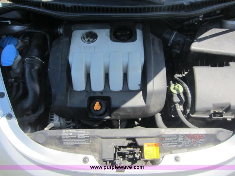 image for item C5467 2005 Volkswagen New Beetle TDI