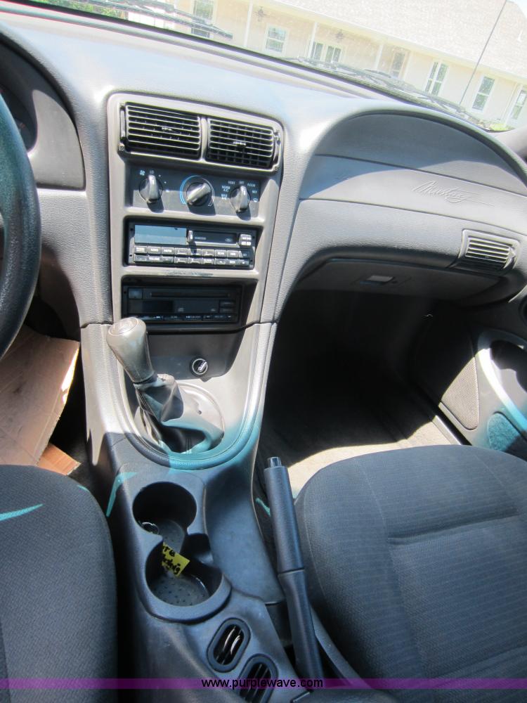 image for item C5468 2000 Ford Mustang SRS