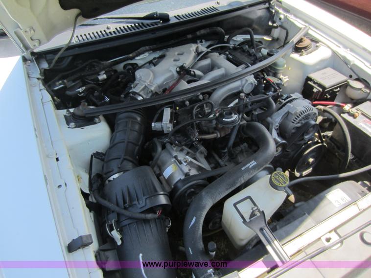 image for item C5468 2000 Ford Mustang SRS