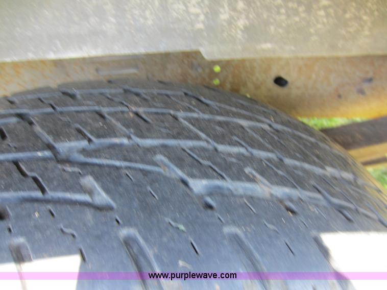 image for item C5473 2002 Ford E350 cargo van