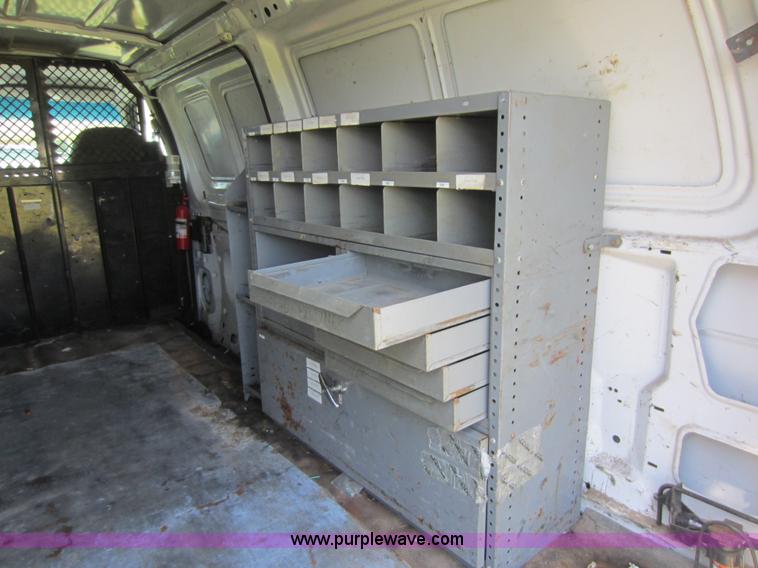 image for item C5473 2002 Ford E350 cargo van