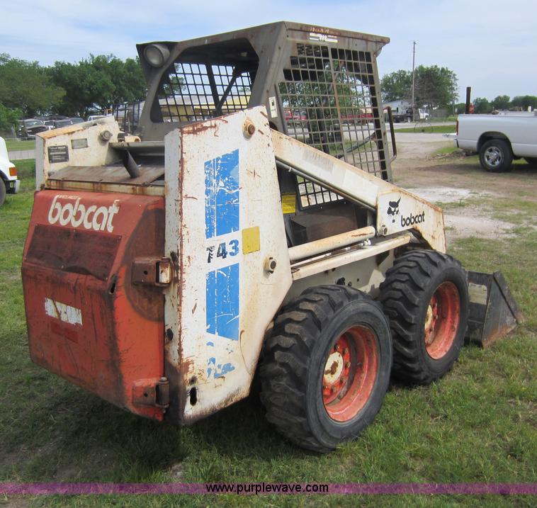 image for item C5477 1989 Bobcat 743 skid steer