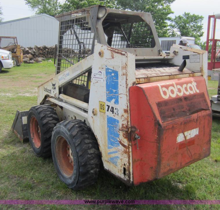 image for item C5477 1989 Bobcat 743 skid steer