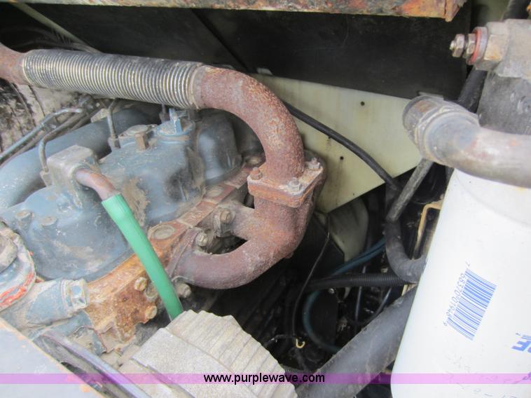 image for item C5477 1989 Bobcat 743 skid steer