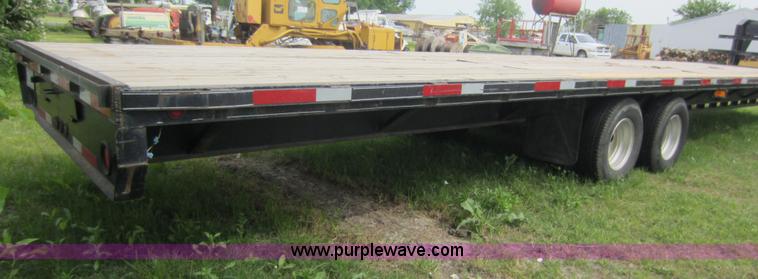 image for item C5480 2006 John Kerr gooseneck trailer