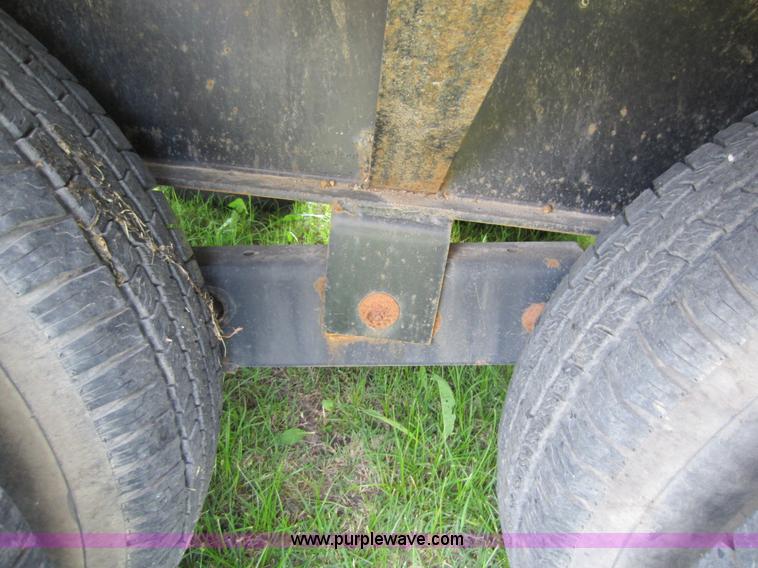 image for item C5480 2006 John Kerr gooseneck trailer