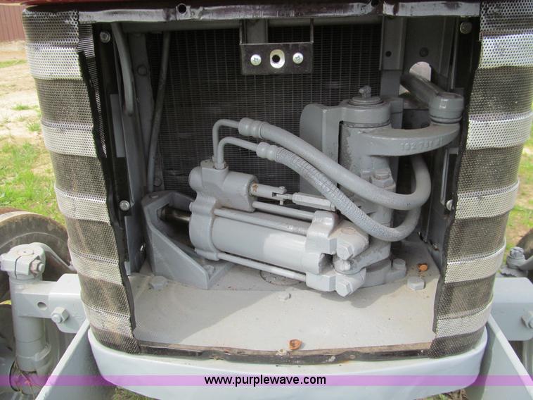 image for item D3165 Massey-Ferguson 150 tractor