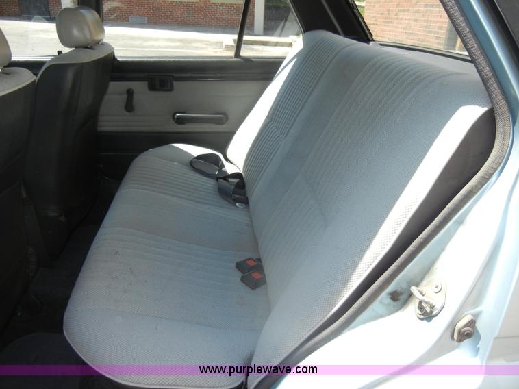 image for item D4017 1985 Toyota Corolla