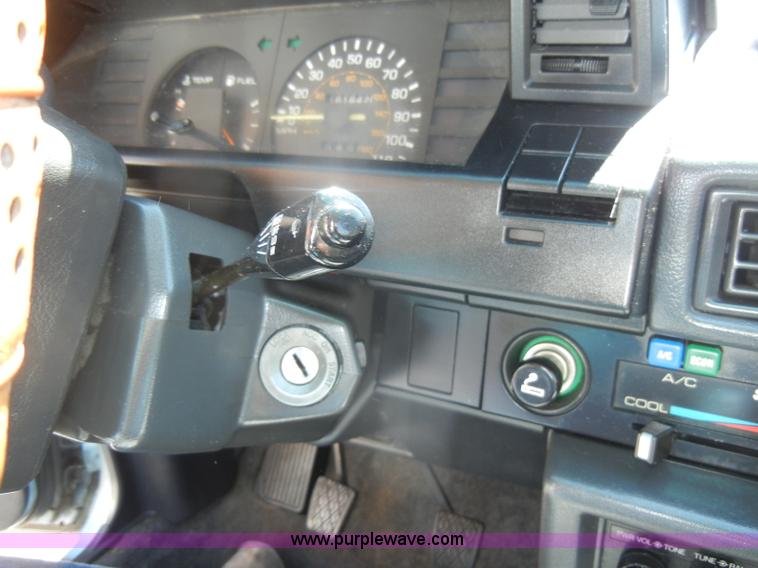 image for item D4017 1985 Toyota Corolla