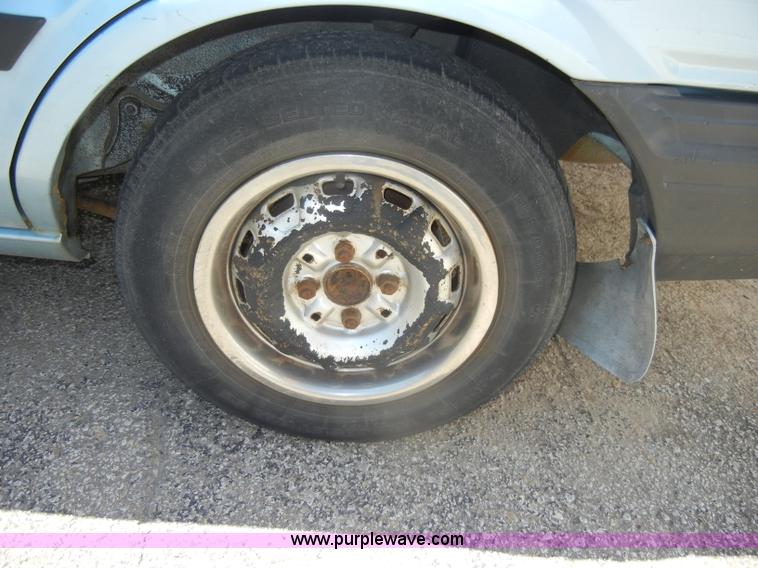 image for item D4017 1985 Toyota Corolla