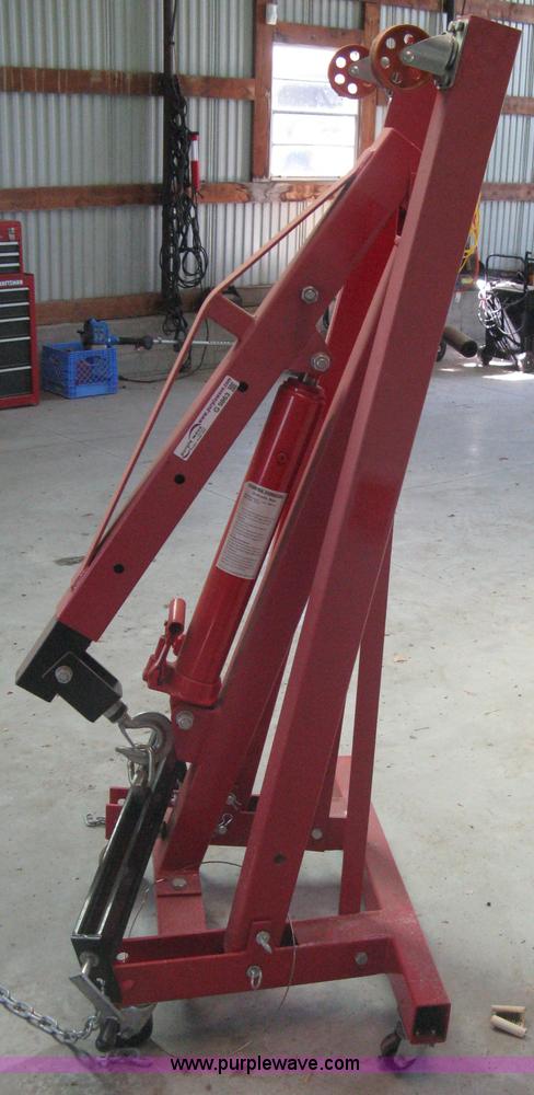 image for item G9863 Sweedway fold up 2 ton shop crane