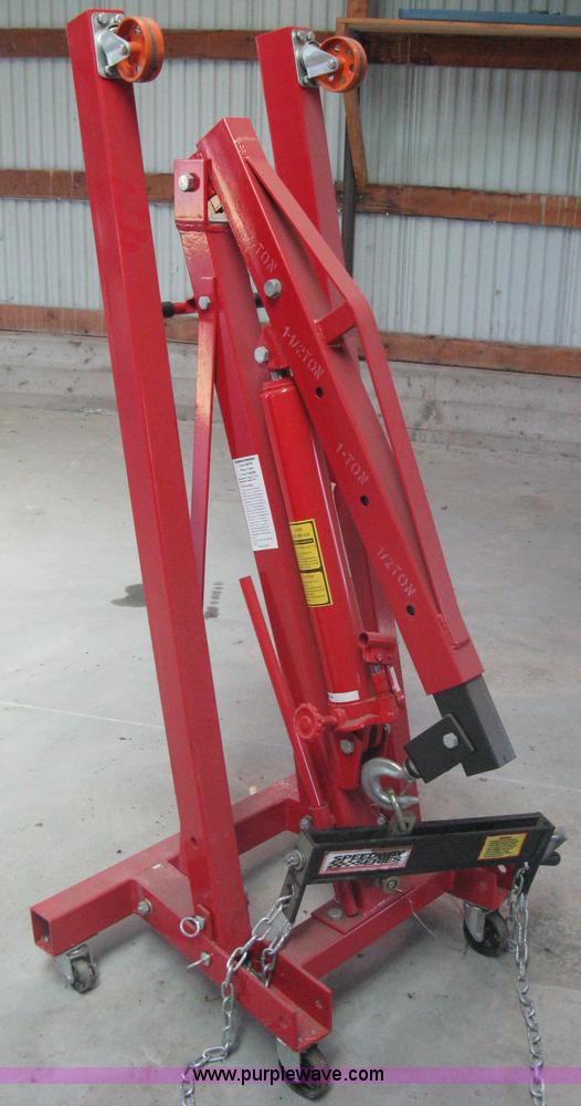image for item G9863 Sweedway fold up 2 ton shop crane