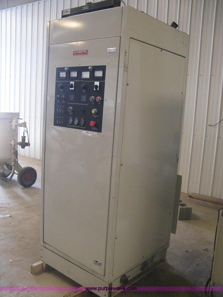 image for item G9883 Alturdyne back-up generator