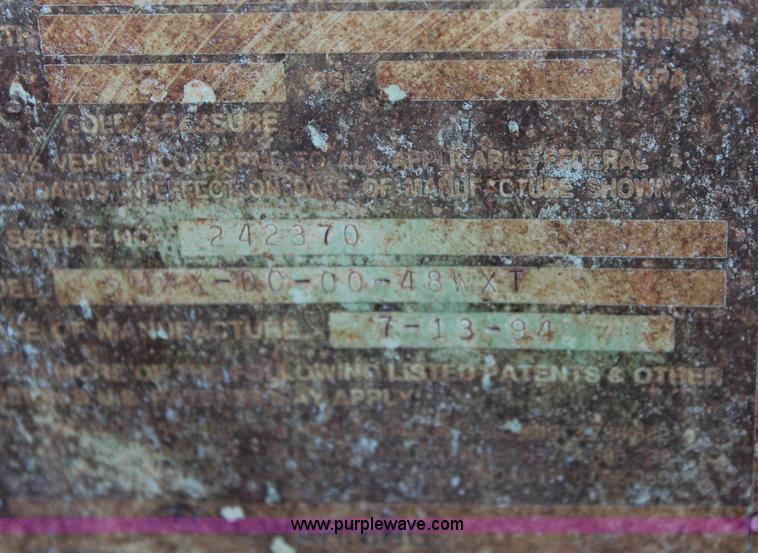 image for item L9691 1994 40' storage container