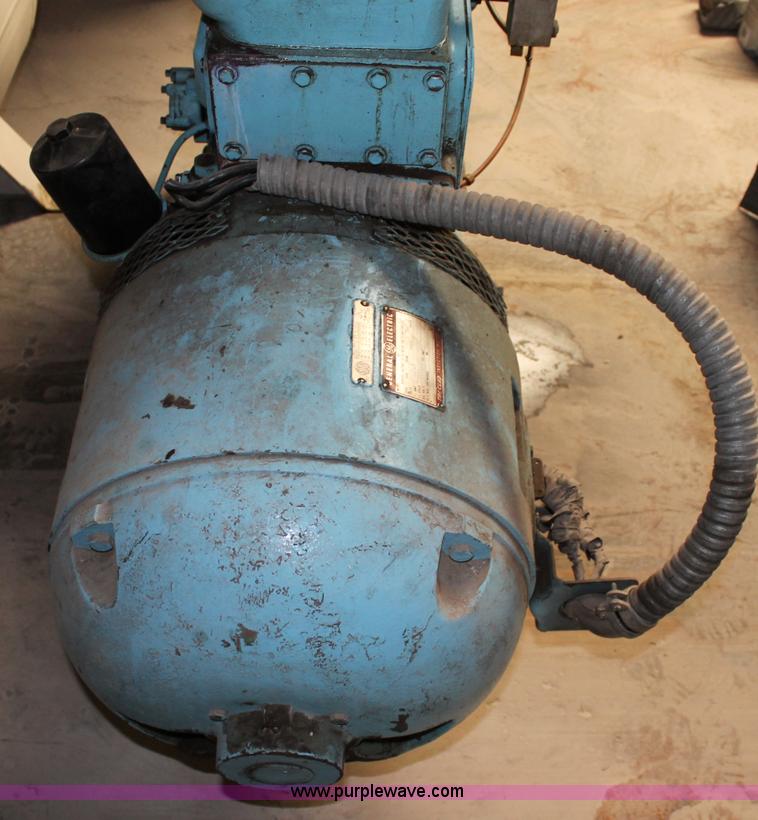 image for item T9828 Schramm industrial air compressor