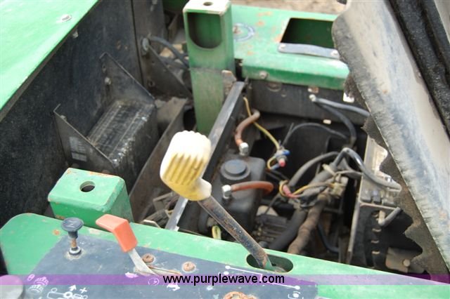 John Deere F930 mower in Atchison, KS | Item B1250 sold | Purple Wave