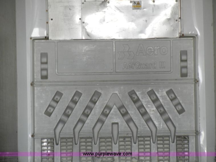 image for item A3486 1999 Wabash 53' reefer trailer